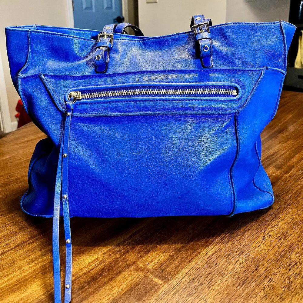 Steve Madden Royal Blue Large Capacity Handbag With Adjustable Straps